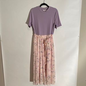 REB. in J. 220 Lilac Floral Flowy Maxi